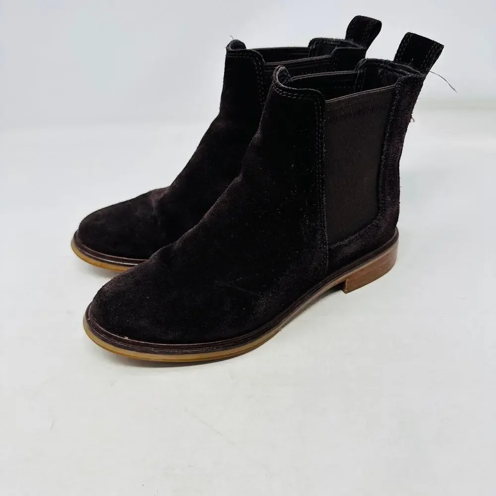 Clarks Clarkdale Arlo Chelsea Low Heel Ankle Boot Brown Suede Size‎ 5.5M